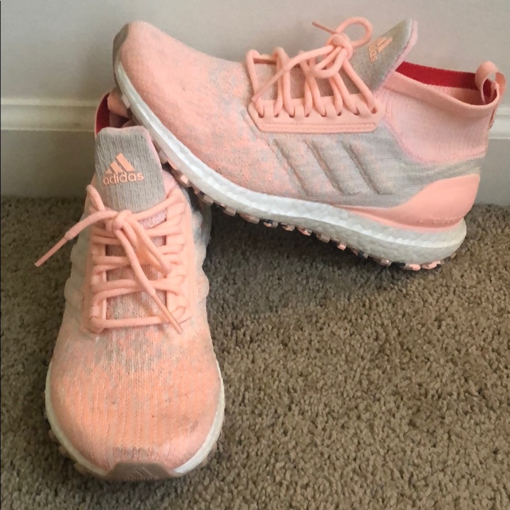 Pink & grey adidas boosts uncaged.
